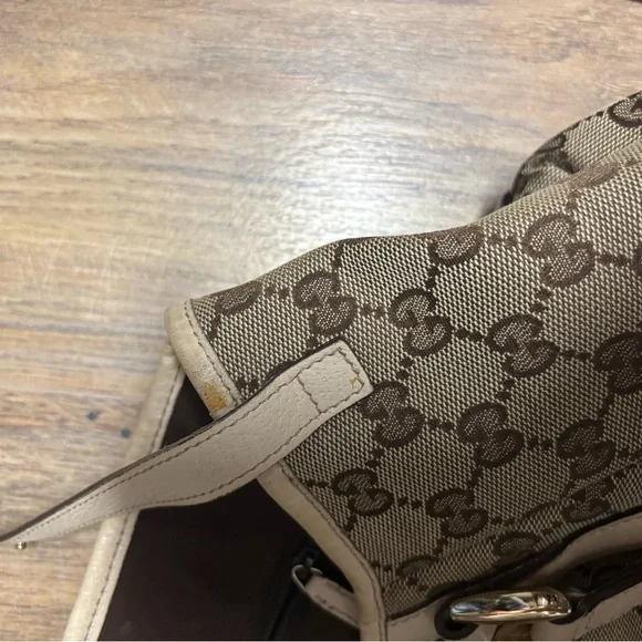 Gucci Abbey medium bag with Monogram Canvas - Picture 6 of 9